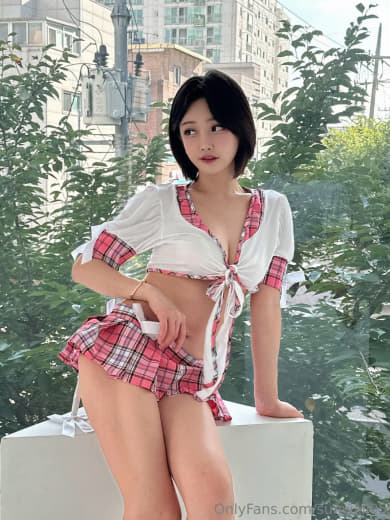 【2023-05-27】masturbate at video call